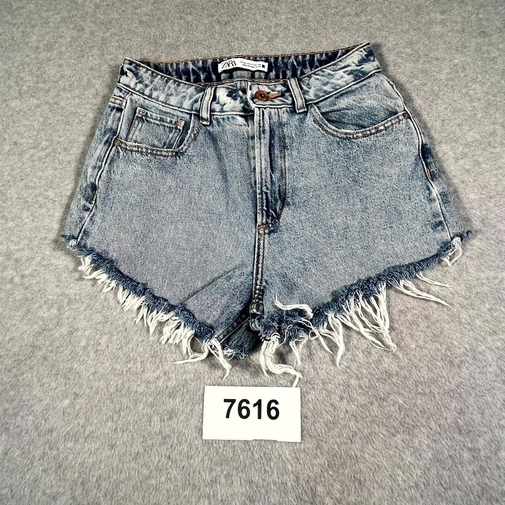 ZARA Cutoff Shorts Womens 4 Blue Denim‎ Light Wash Cotton Frayed Hem Streetwear